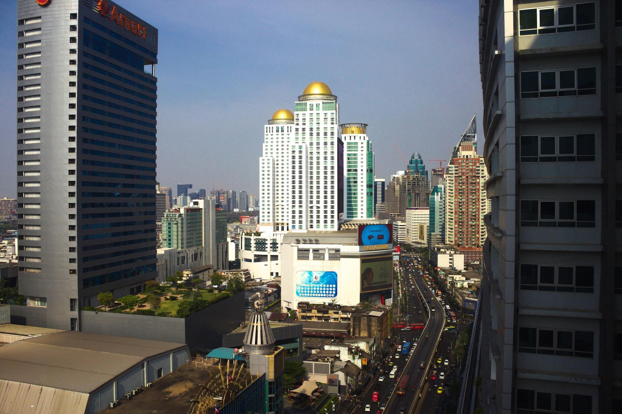 Grand Diamond Suites Hotel Bangkok Exterior foto