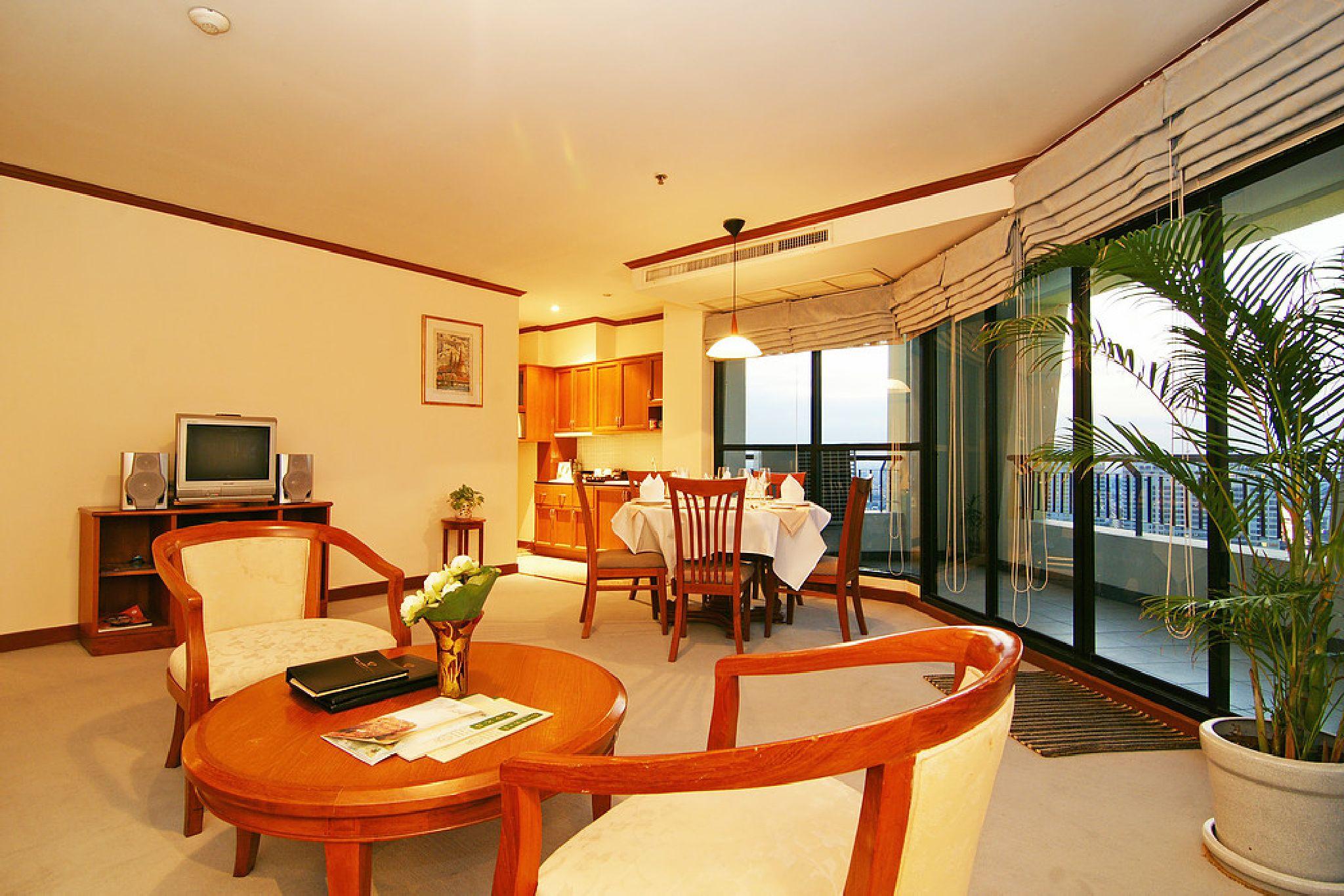 Grand Diamond Suites Hotel Bangkok Exterior foto