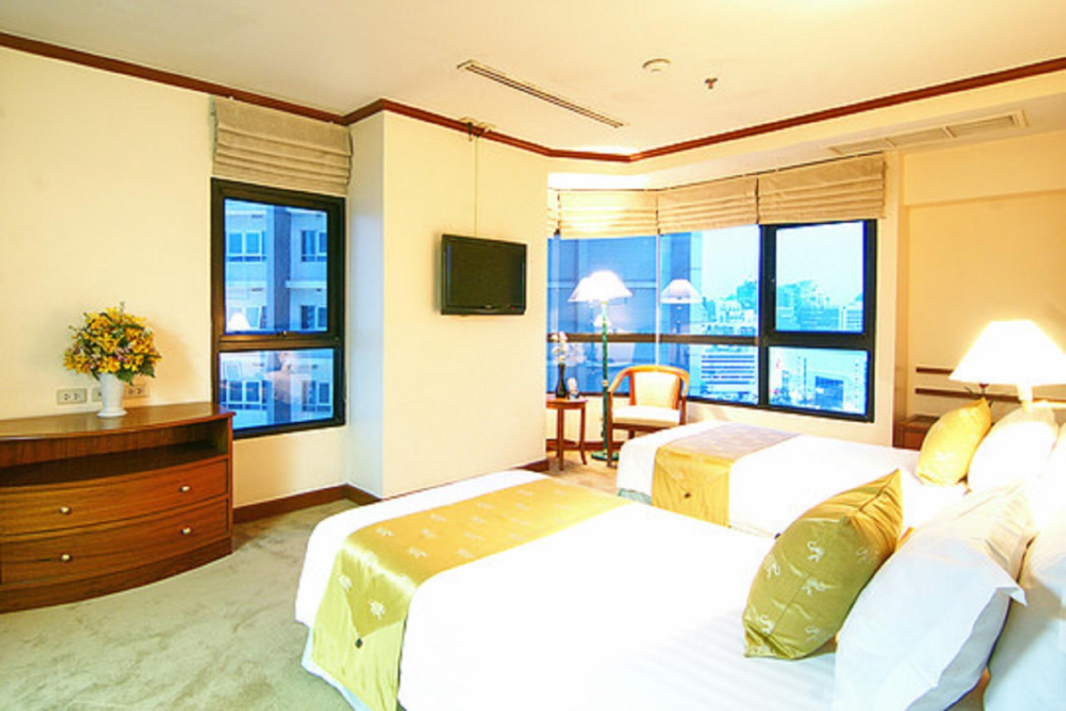 Grand Diamond Suites Hotel Bangkok Exterior foto